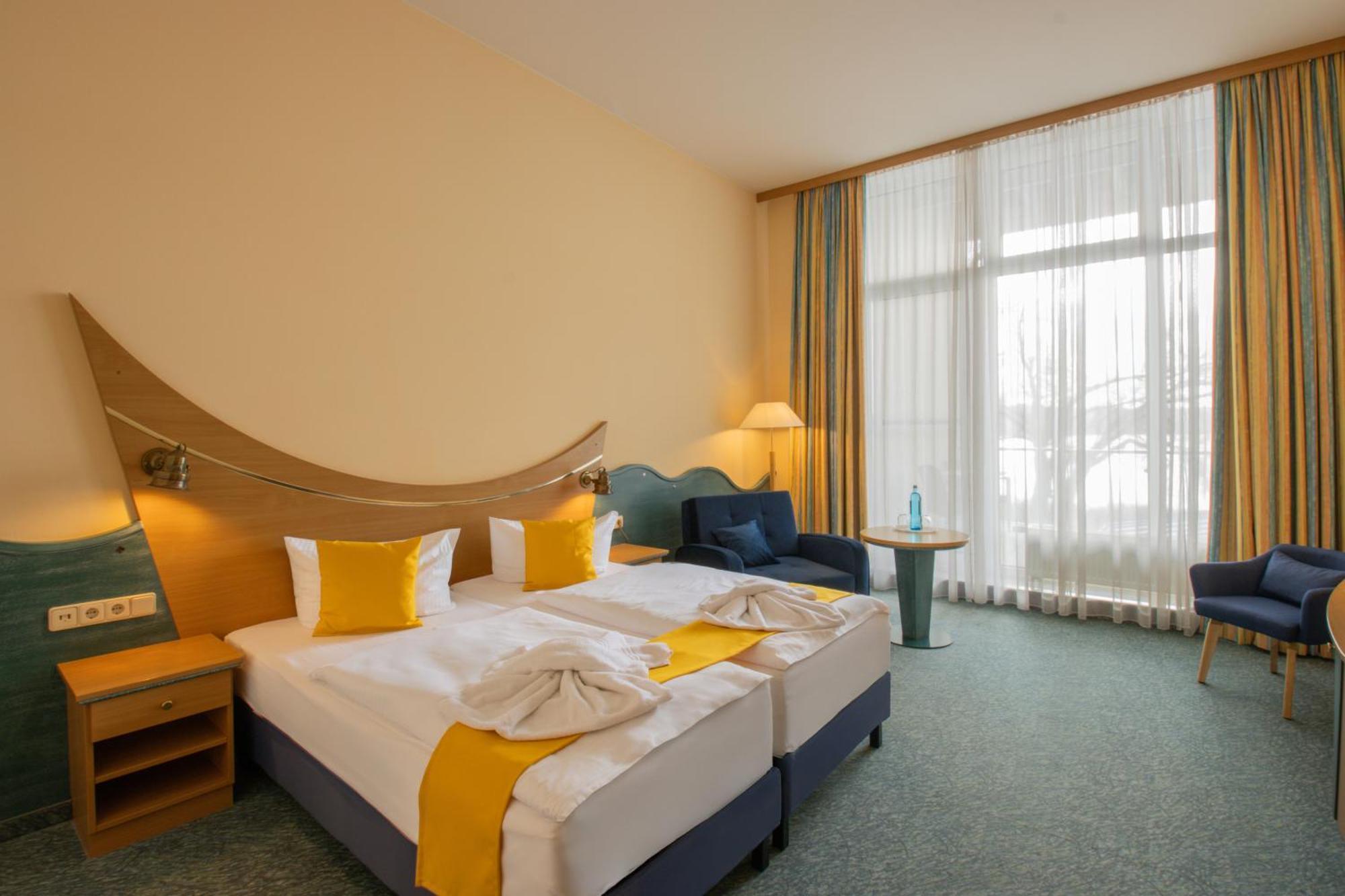 Seehotel Bollmannsruh Päwesin Exteriér fotografie