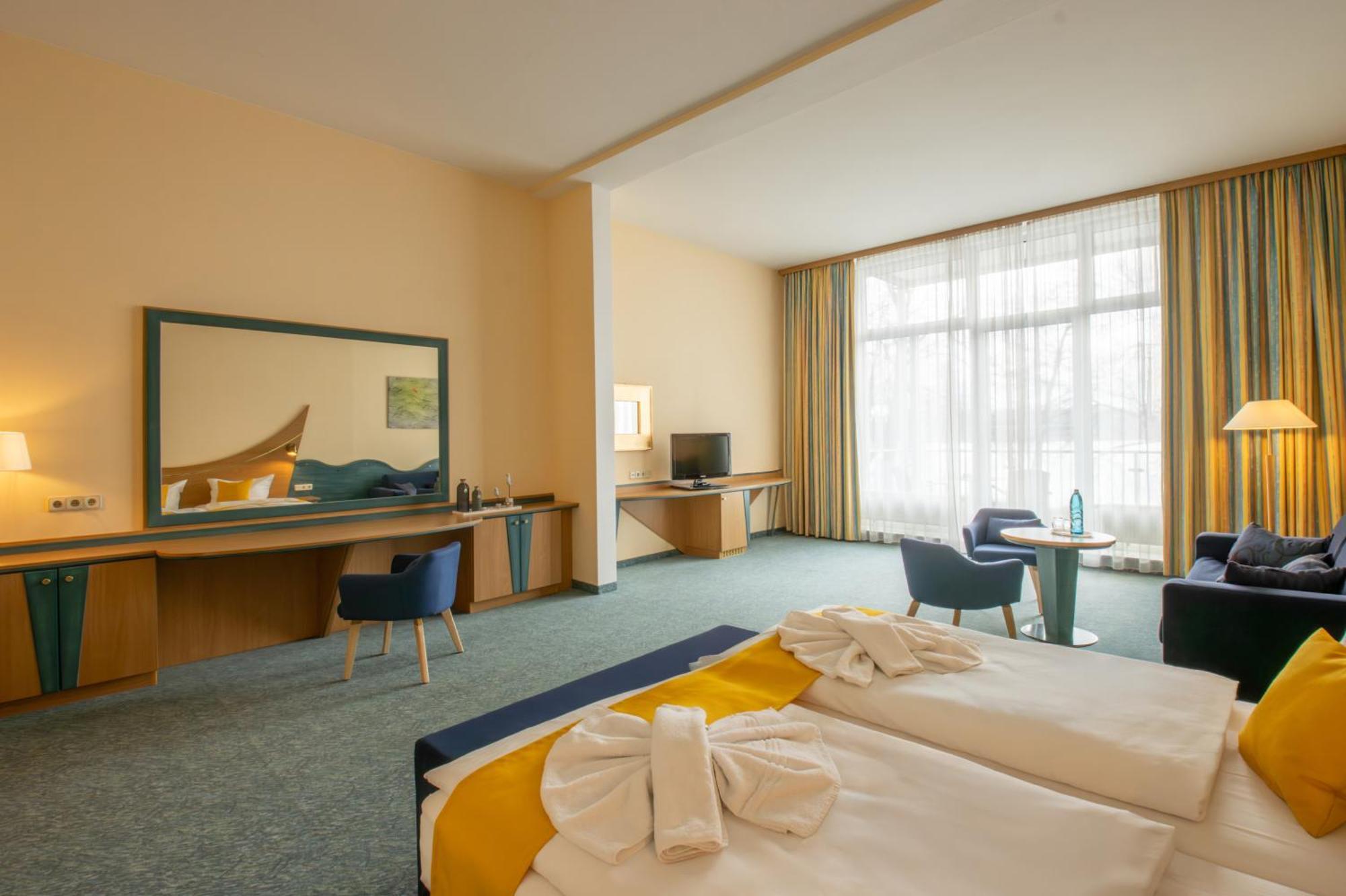 Seehotel Bollmannsruh Päwesin Exteriér fotografie